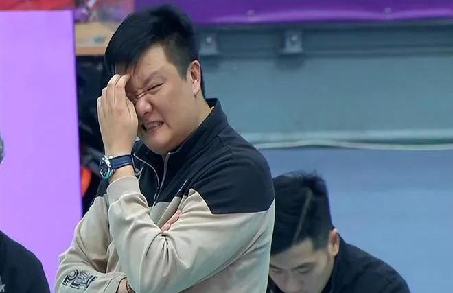 爱游戏网站入口-天津队客场惨败，遭遇重大失利