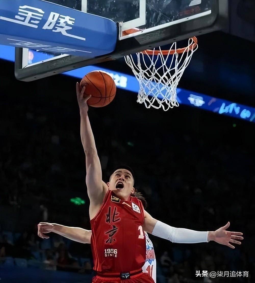 爱游戏注册-关于外援大爆发！球队凭借低位选秀新秀连胜的信息